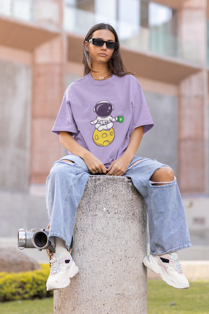 Astro Chilling - Oversized Unisex T-Shirt